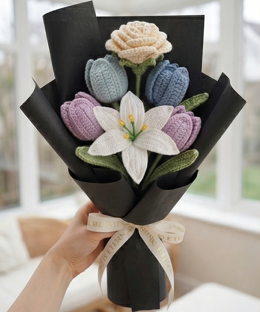 Pastel Rüyası: El Örgüsü Beyaz Zambak, Gül ve Lale Buketi